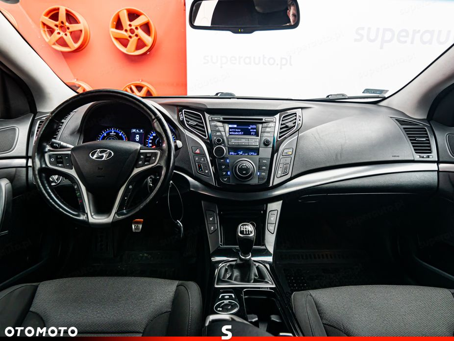 Hyundai i40 - 11