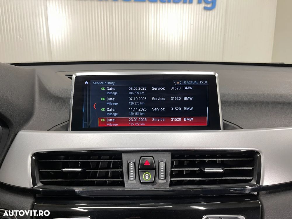 BMW X1 xDrive20i AT - 21