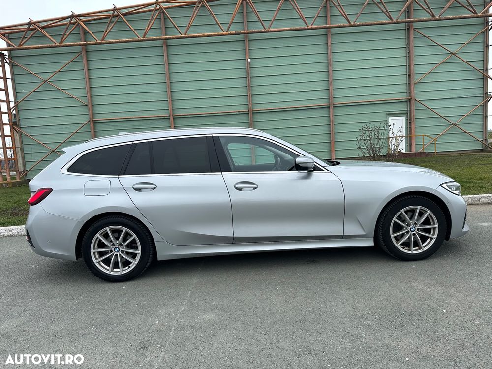 BMW Seria 3 320d xDrive AT MHEV - 30