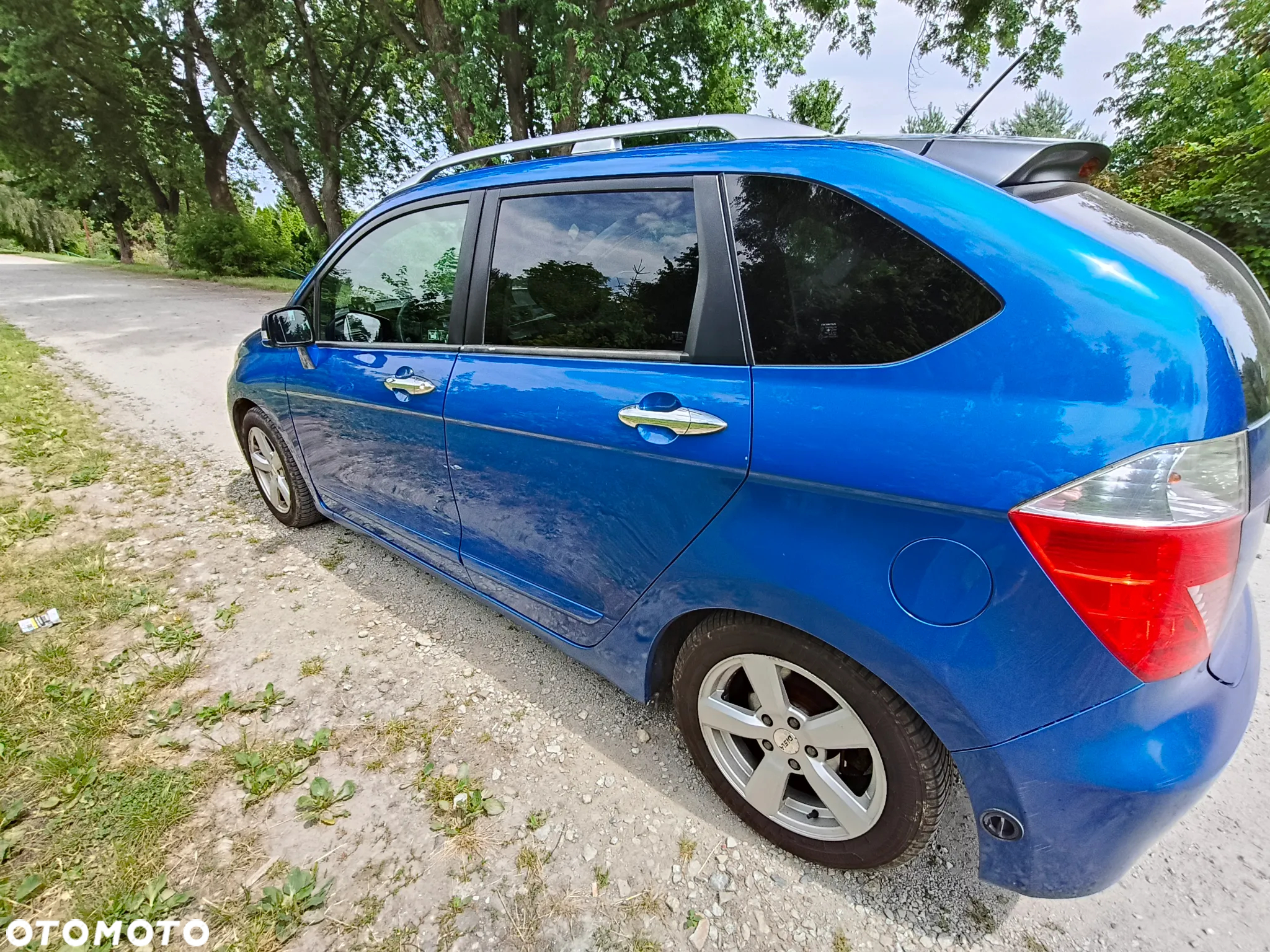 Honda FR-V - 12
