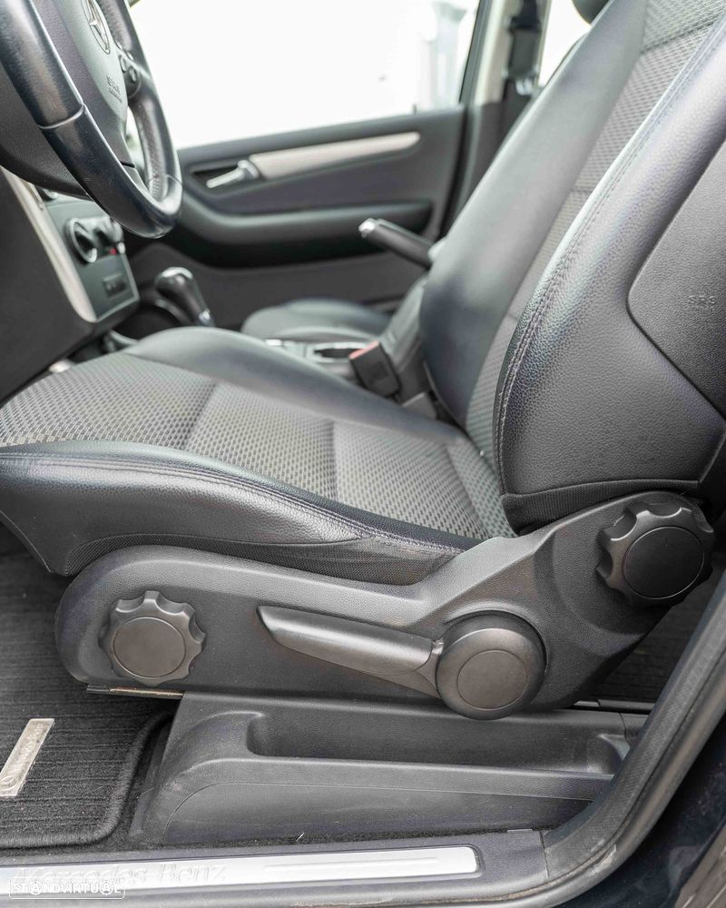 Mercedes-Benz A 180 CDI Autotronic Avantgarde - 26