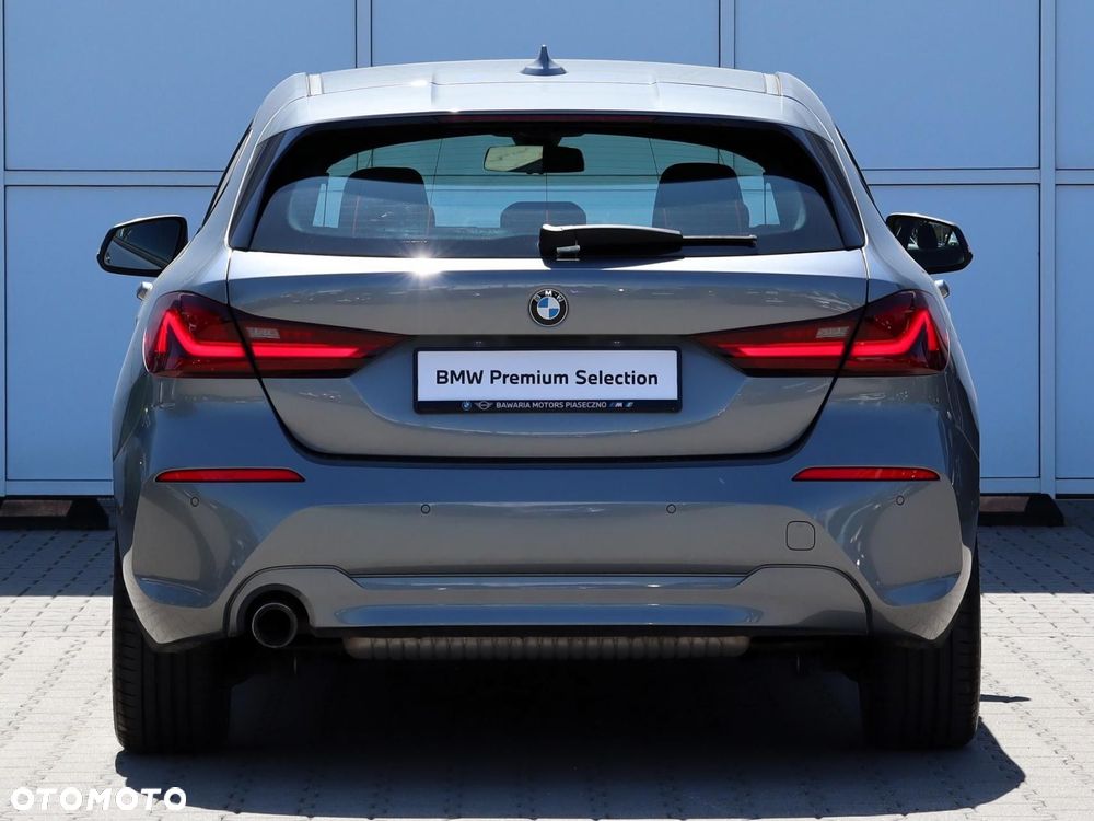 BMW Seria 1 - 11
