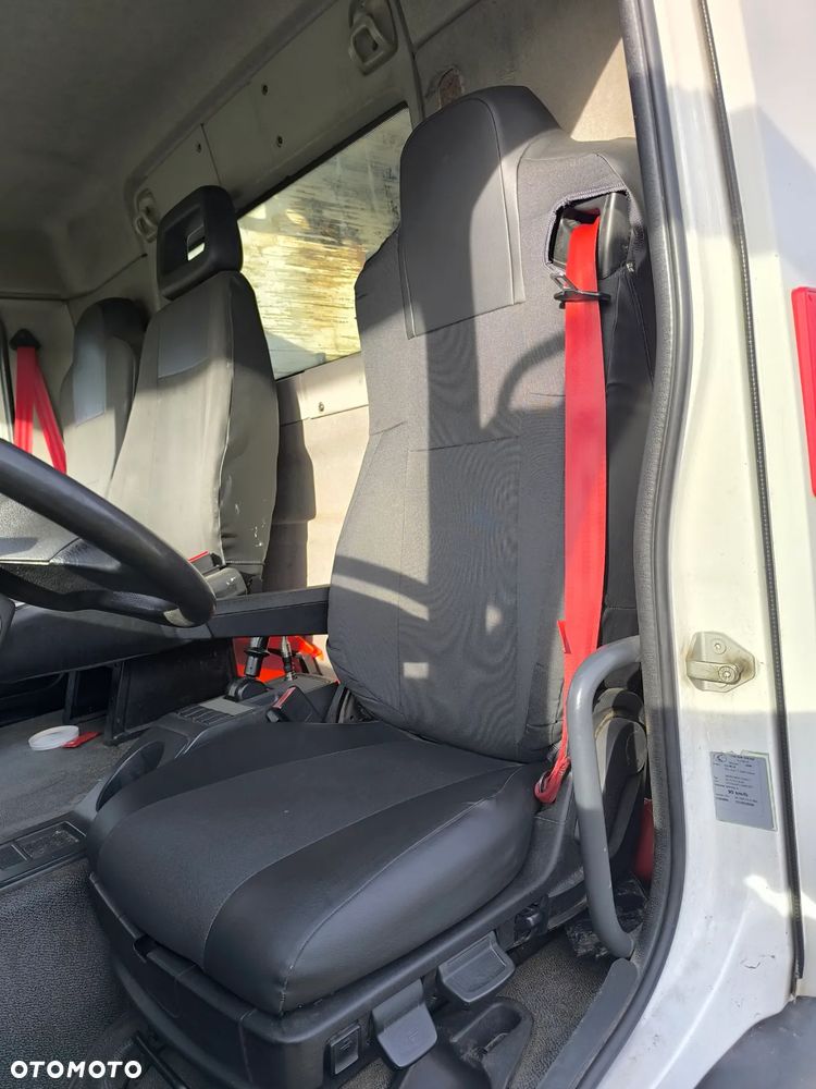 Renault D WIDE C - 13