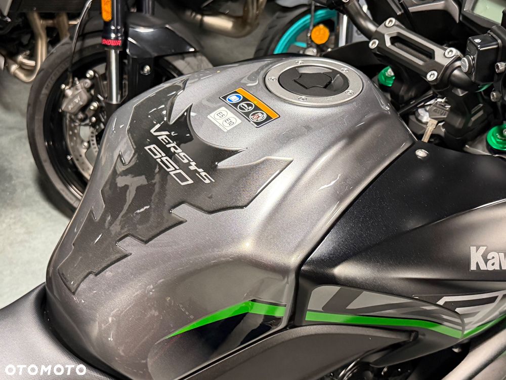 Kawasaki Versys 650 - 17
