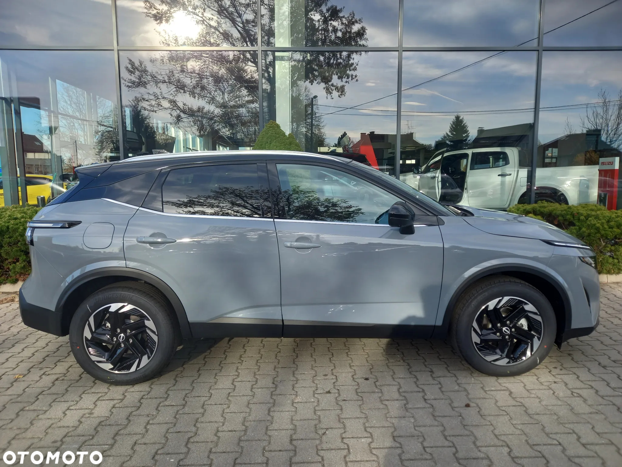 Nissan Qashqai - 2