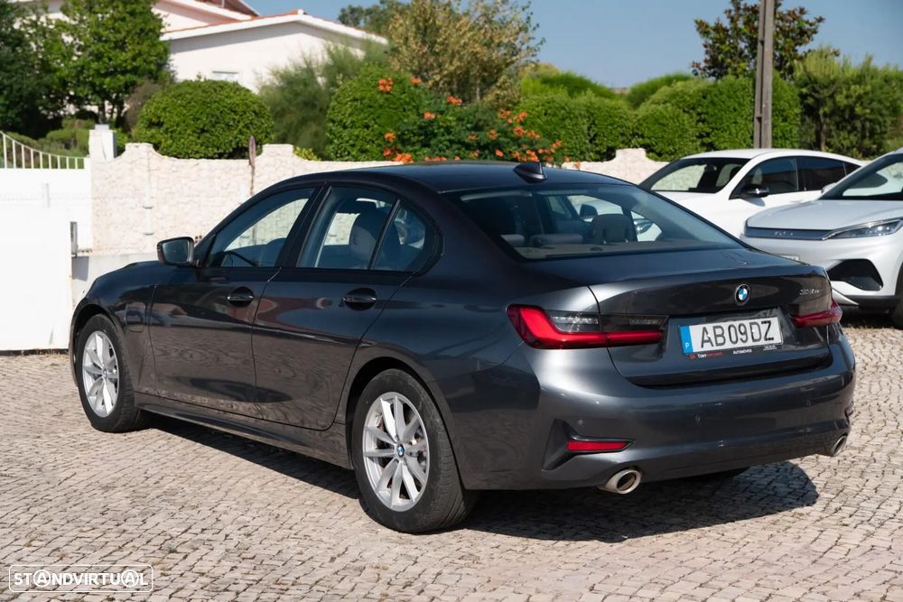 BMW 330 e Corporate Edition Auto - 16