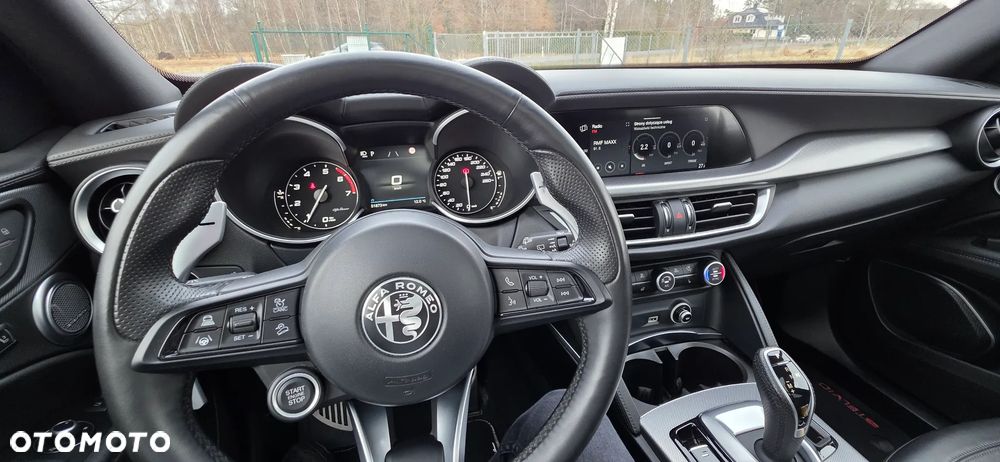 Alfa Romeo Stelvio 2.0 Turbo Veloce Q4 - 12