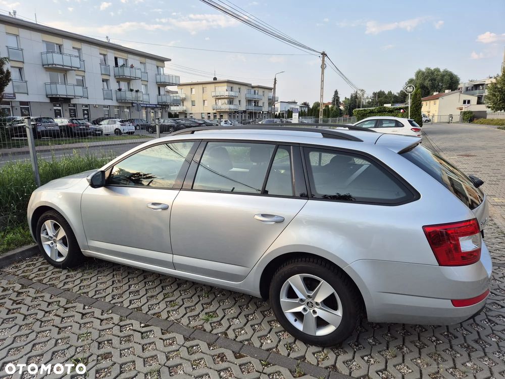 Skoda Octavia 1.6 TDI Ambition - 5