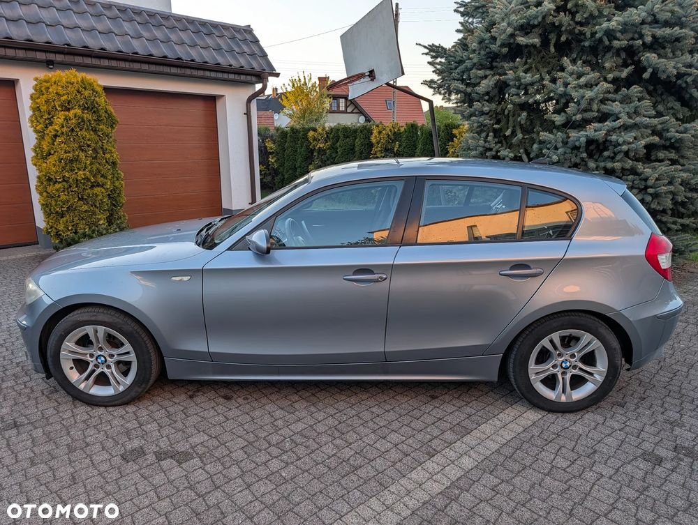 BMW Seria 1 116i - 8