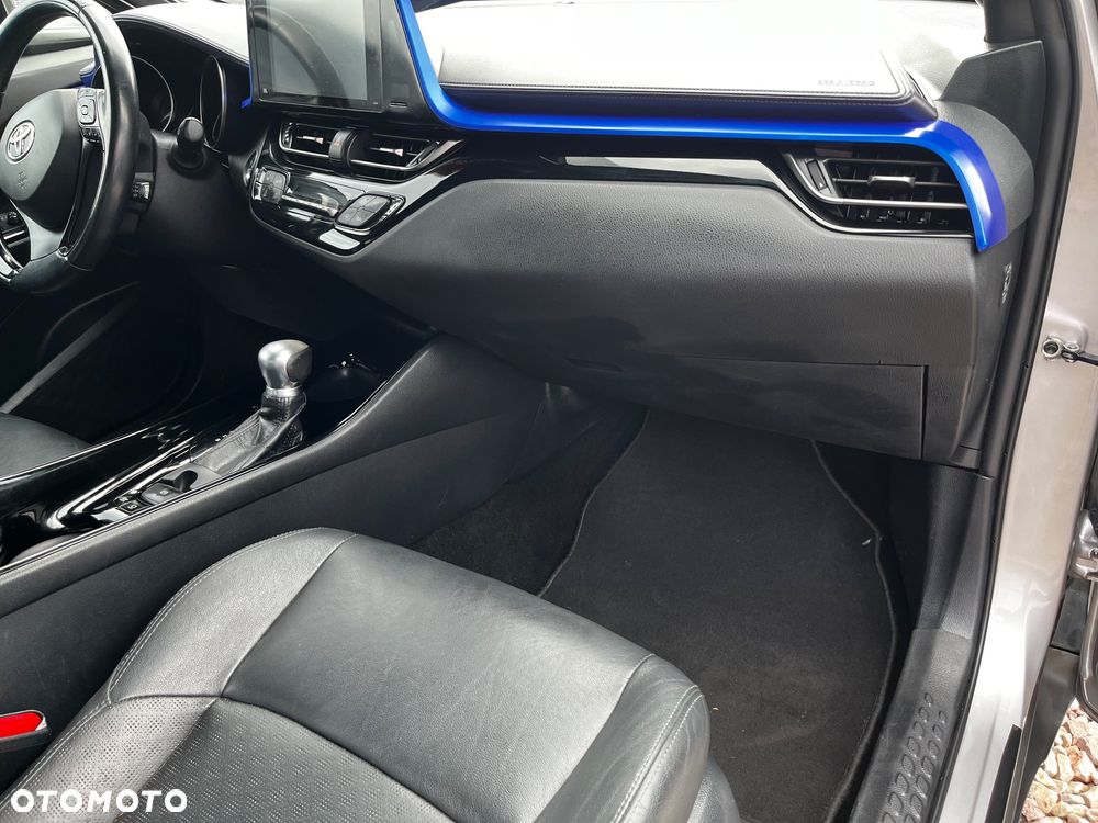 Toyota C-HR - 36