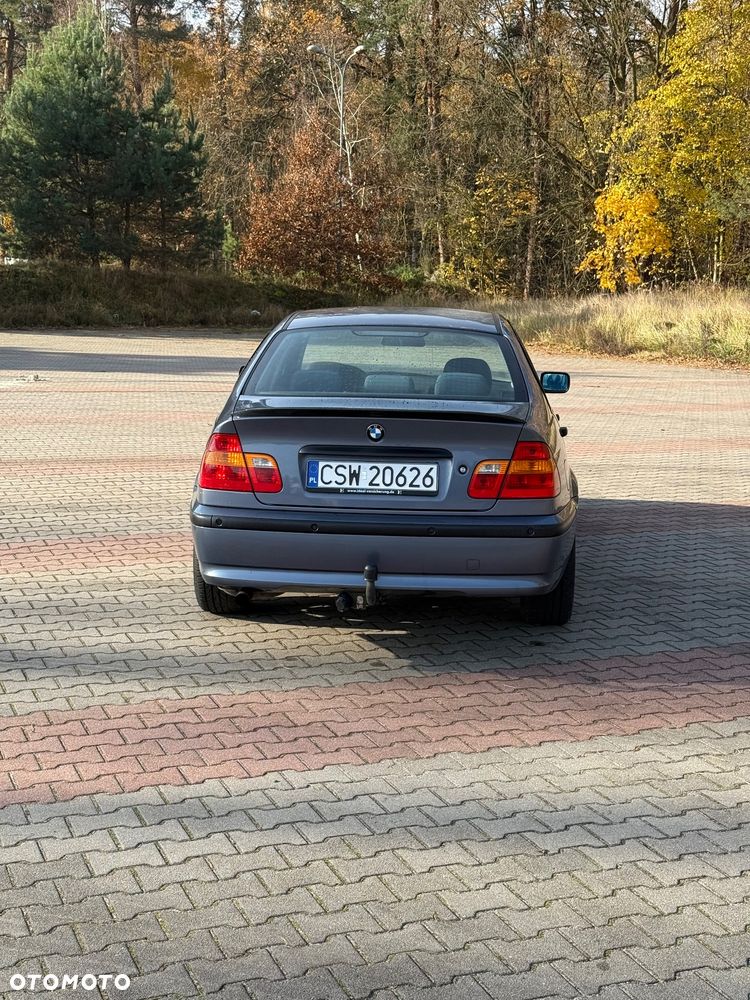 BMW Seria 3 316i - 6