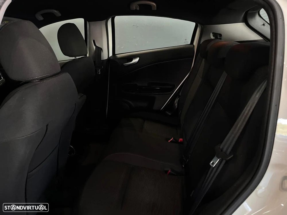 Alfa Romeo Giulietta 1.6 JTDM Exclusive - 16