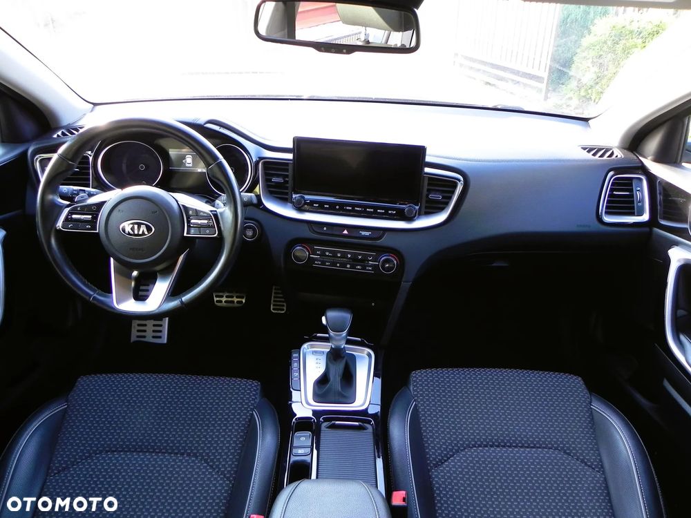 Kia XCeed - 5
