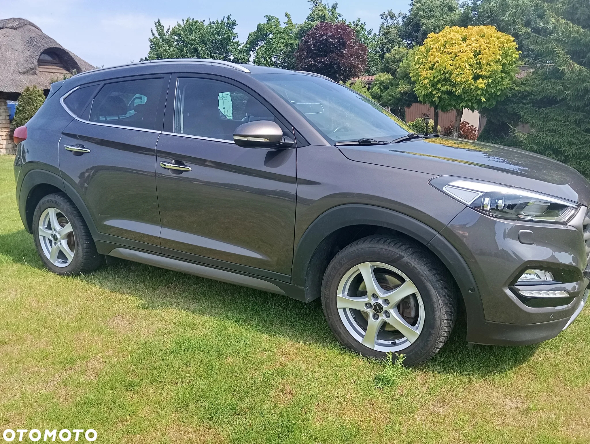 Hyundai Tucson 2.0 CRDi 4WD Automatik Premium - 2