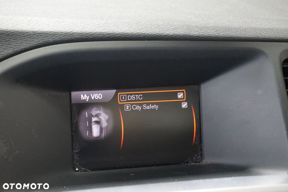 Volvo V60 D3 Kinetic - 25