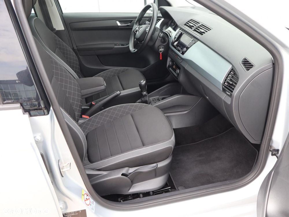Skoda Fabia 1.0 TSI Ambition - 6
