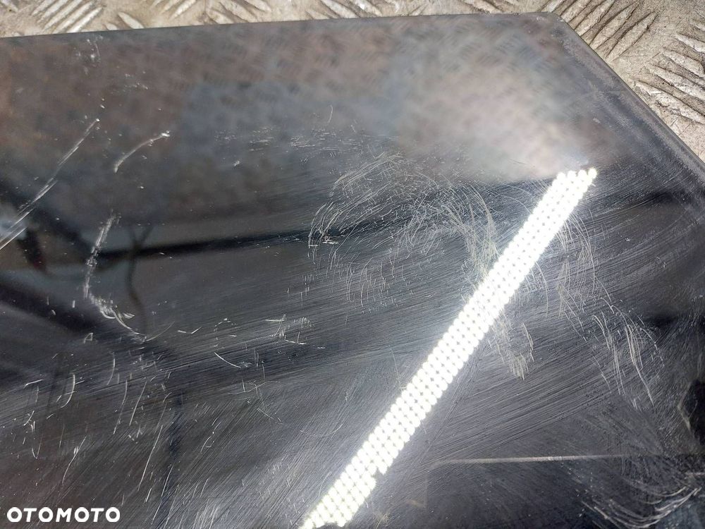 SZYBA DRZWI PRAWY TYŁ AUDI A7 4G - 4