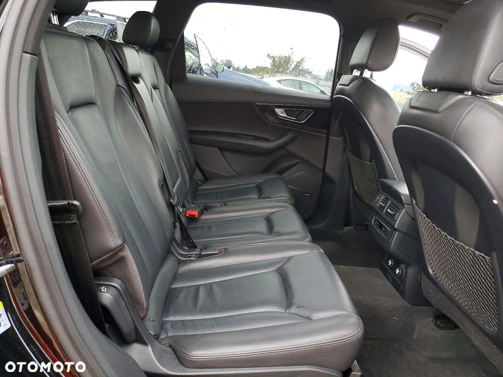Audi Q7 3.0 TFSI Quattro Tiptronic - 10