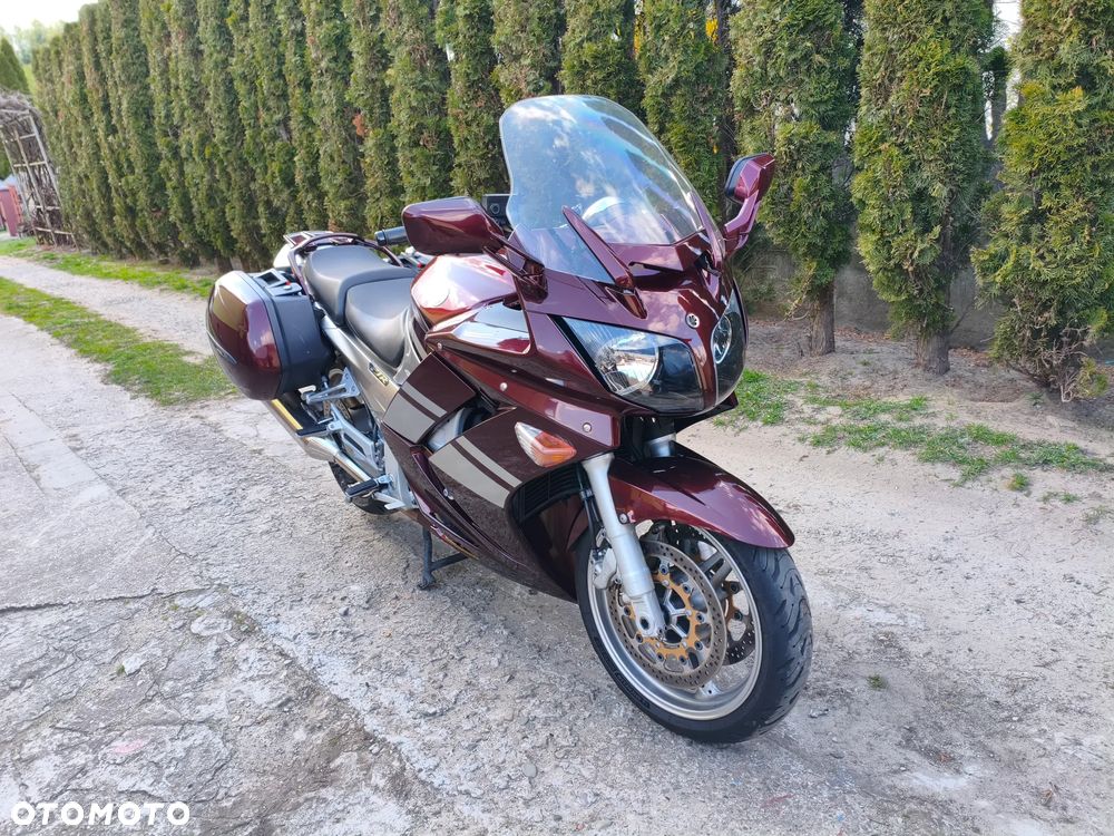 Yamaha FJR - 7
