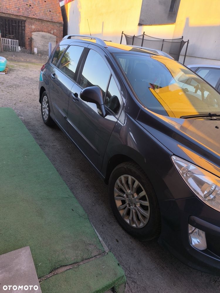 Peugeot 308 - 3