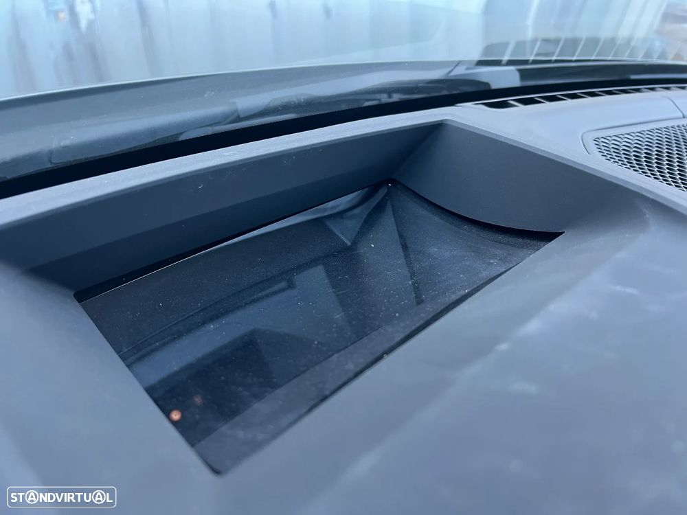 BMW M3 Competition - 15