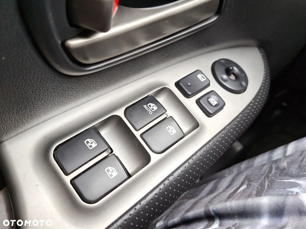 Kia Carens CRDi DPF EX Top - 22