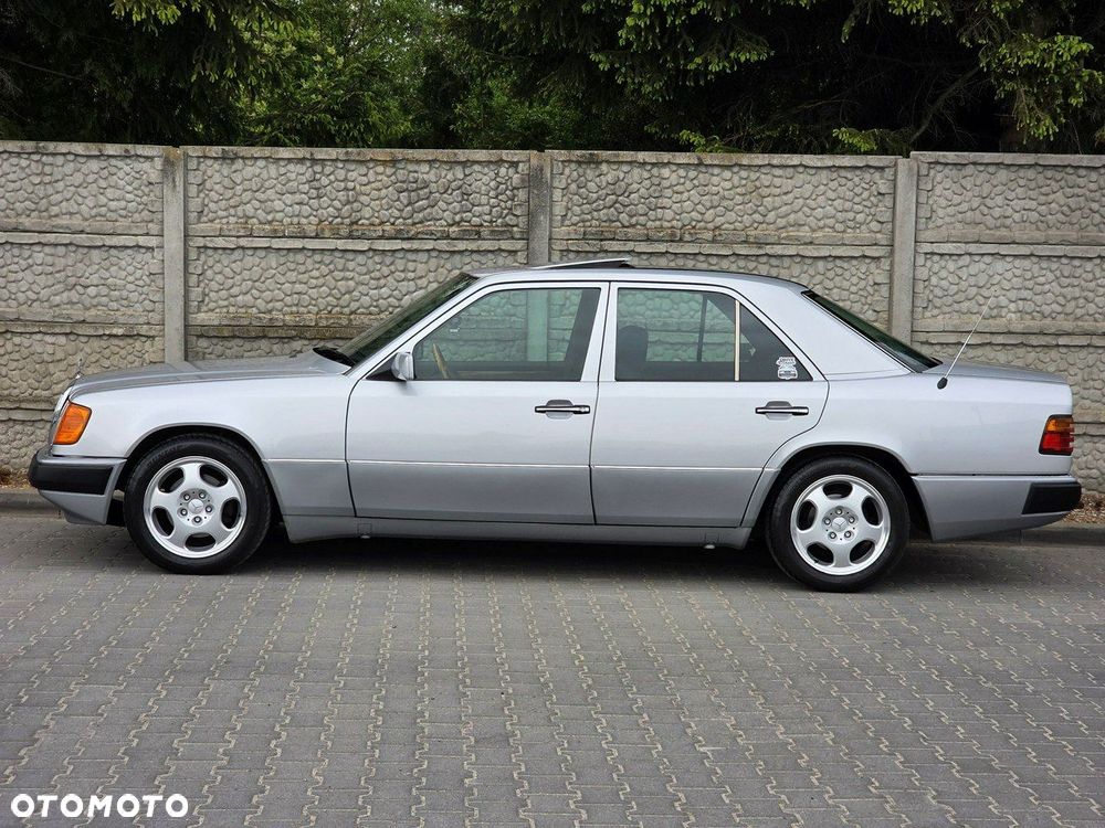 Mercedes-Benz W124 (1984-1993) - 4