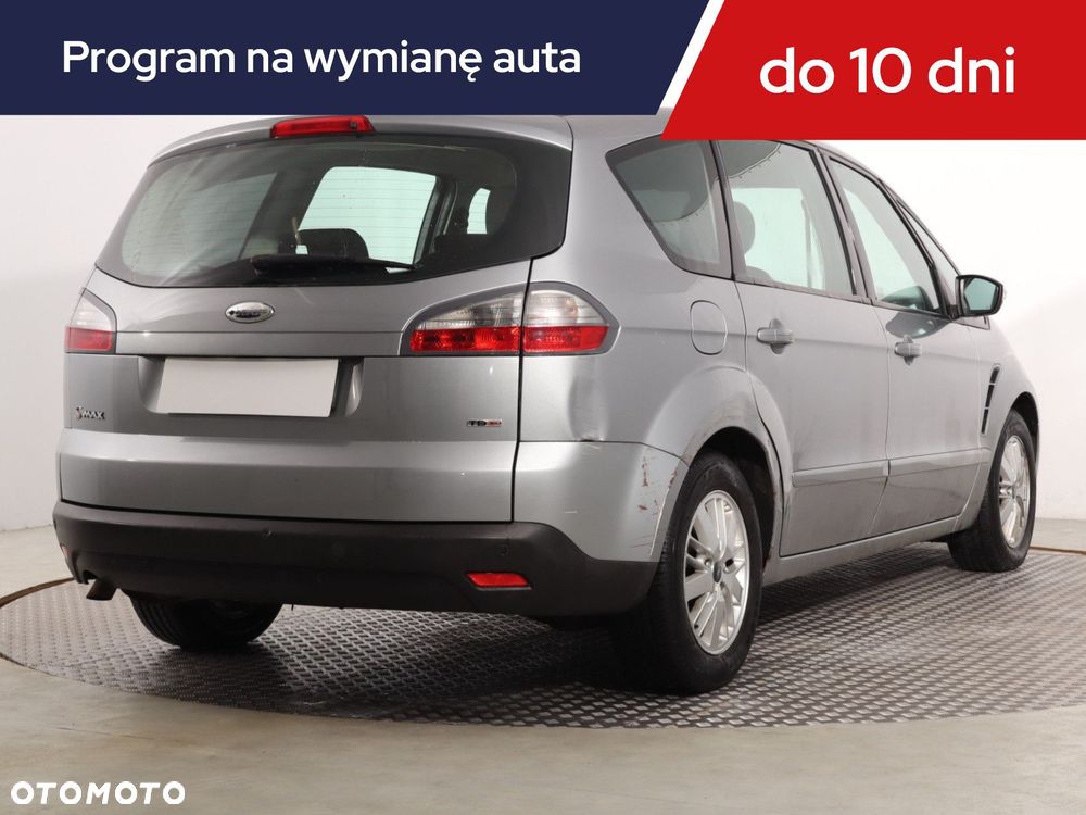 Ford S-Max - 7