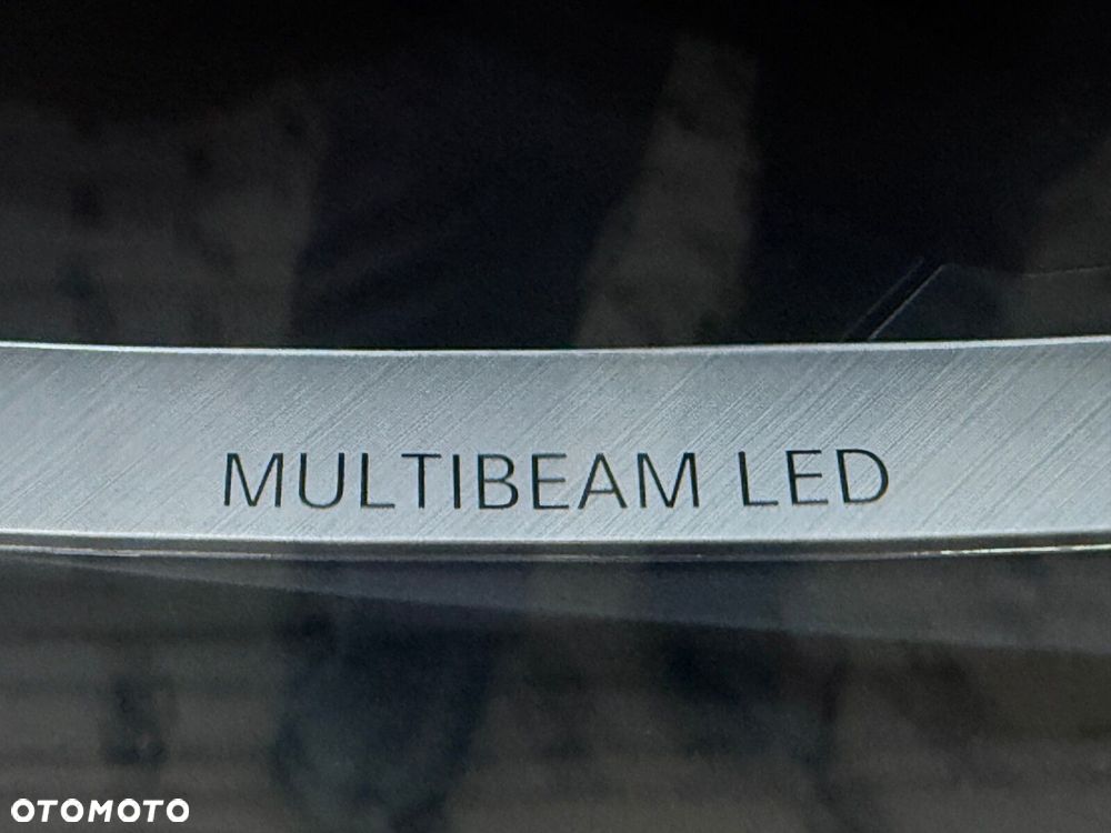 Mercedes-Benz GLA 200 d AMG Line - 11