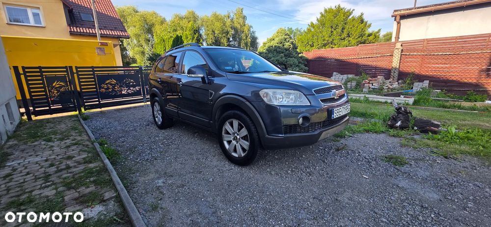 Chevrolet Captiva 3.2 LT high - 1
