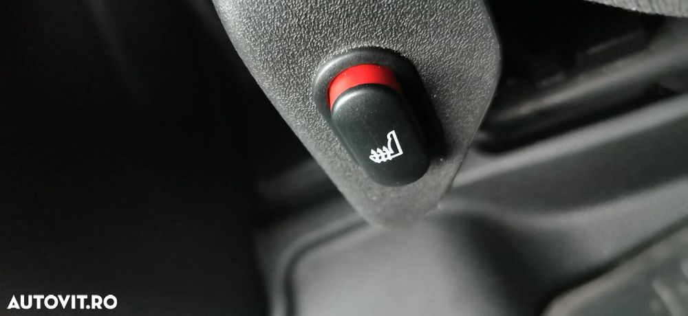 Ford Transit Custom 330 L2H2 VA Trend - 16