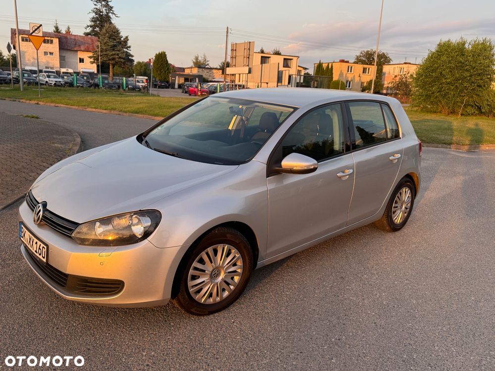 Volkswagen Golf - 11