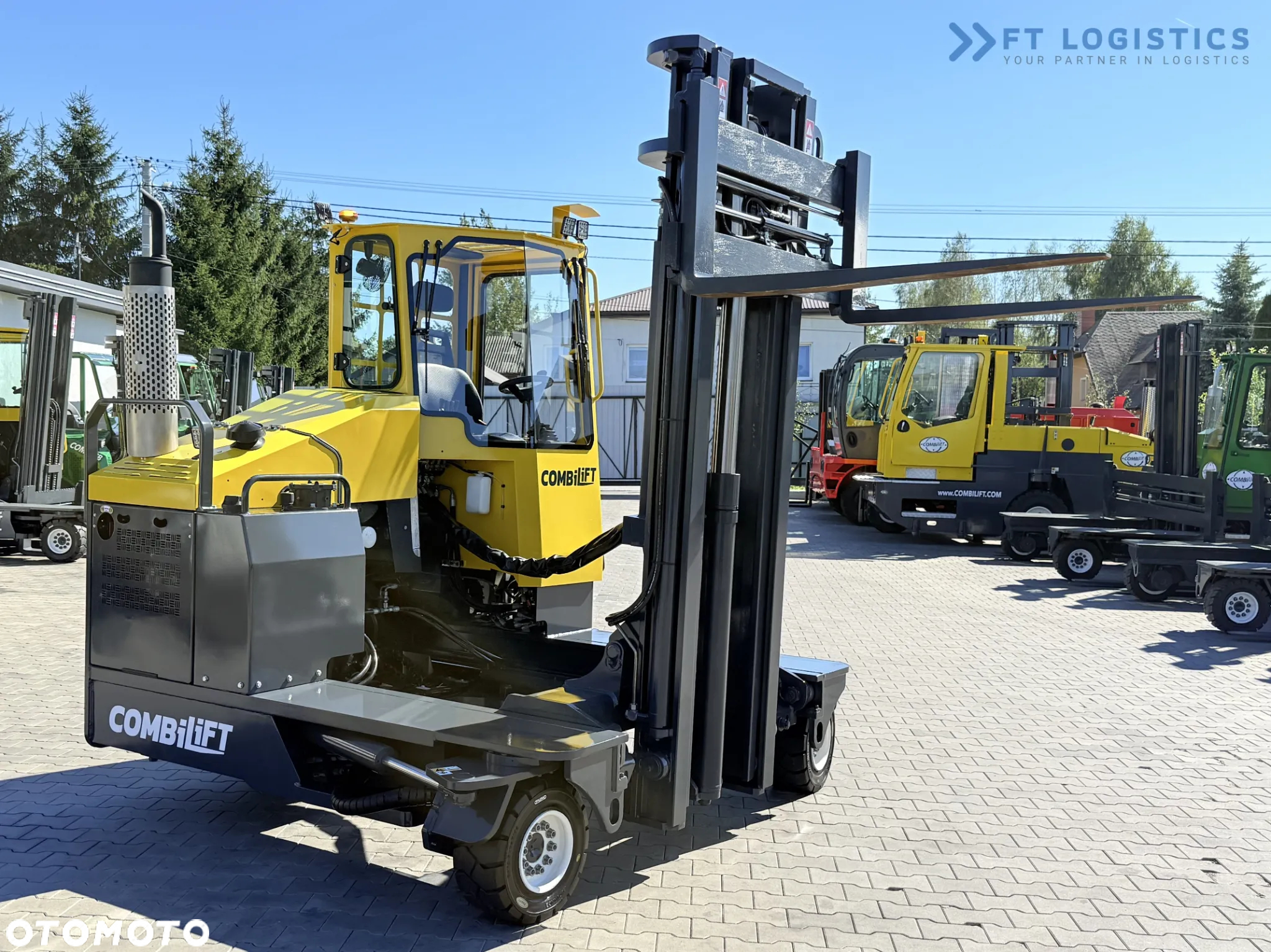 Combilift WÓZEK CZTEROKIERUNKOWY - WIELOKIERUNKOWY C4000 / DIESEL / DUPLEX 4100MM /JEDYNE 2888 MOTOGODZIN /  POZYCJONER WIDEŁ / PEŁNA KABINA - OGRZEWANIE / STAN IDEALNY / Szeroka oferta wózków czterokierunkowych i bocznych, dopasowanych do różnorodnych potrzeb i zastosowań - 26