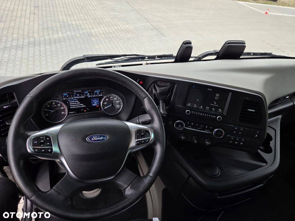 Ford F-MAX - 6