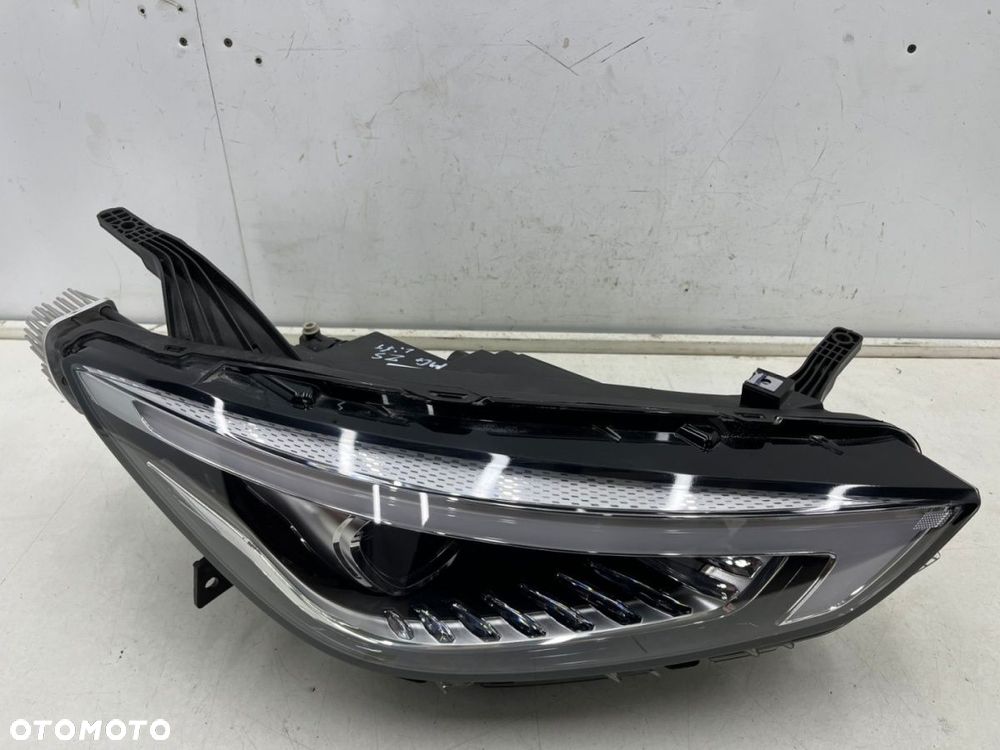 Lampa reflektor MG ZS lift 19r.- MG ZS EV lift 21r.- PRAWA przednia full LED prawy przód 11 pin - 9