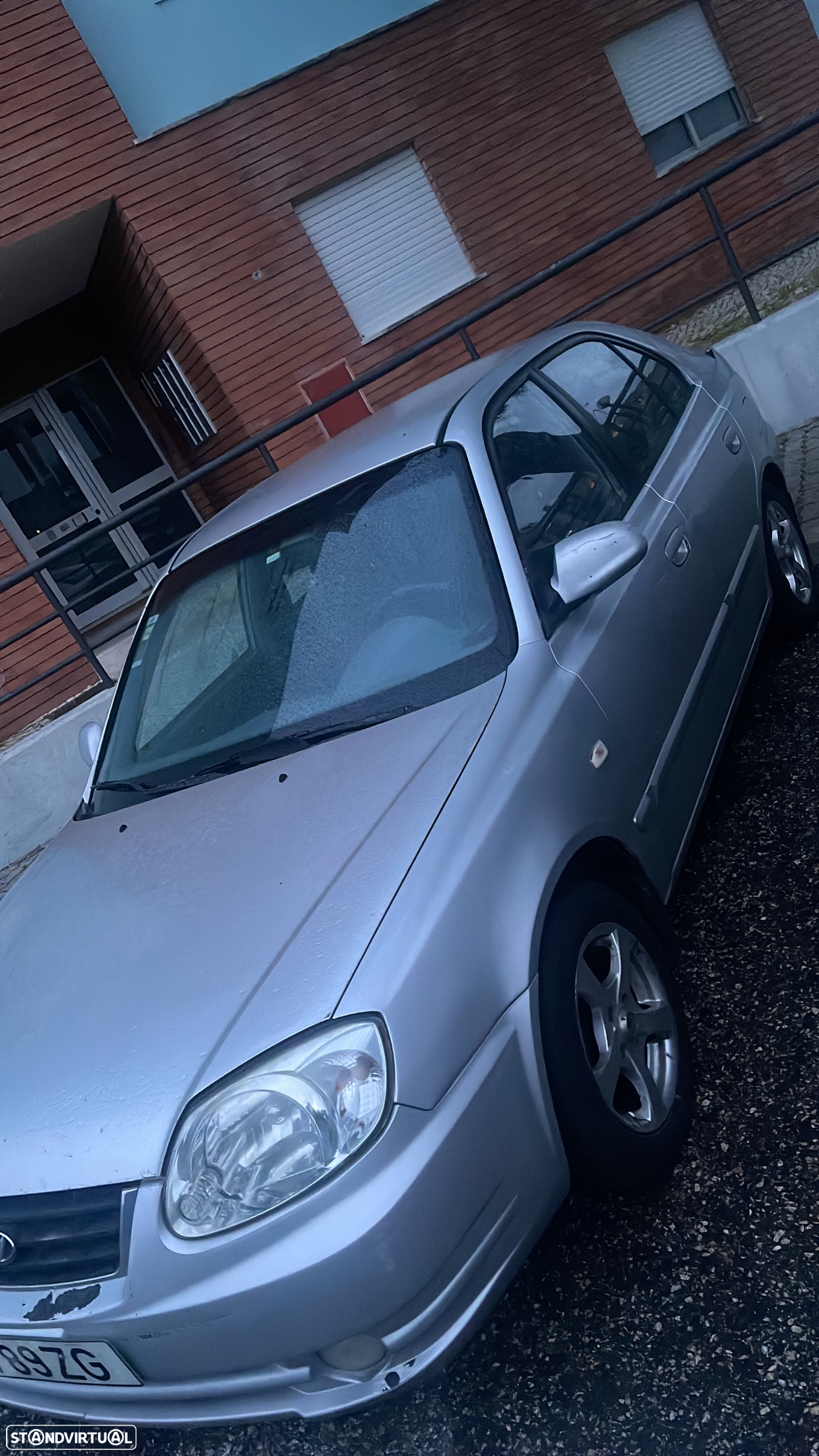Hyundai Accent 1.3 Active - 2