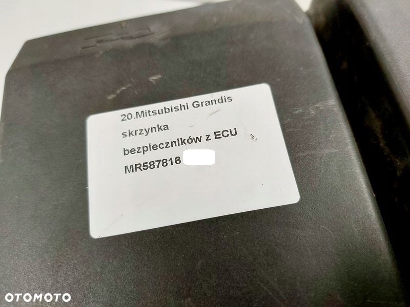 mitsubishi grandis 2.4 b skrzynka bezpieczników moduł ecu mr587816 - 2