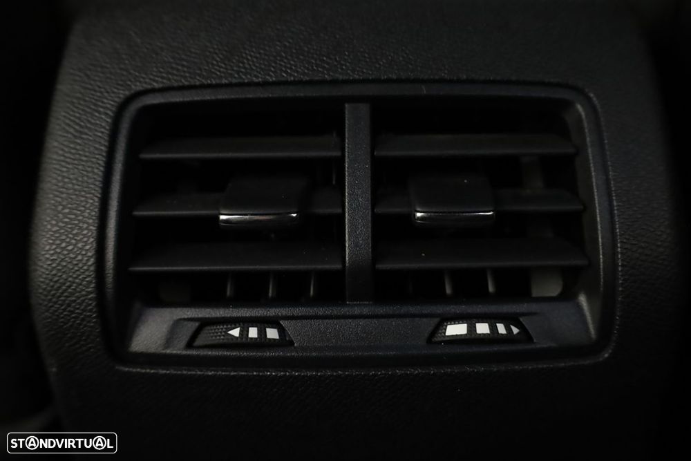 Peugeot 308 1.2 PureTech GT EAT8 - 22