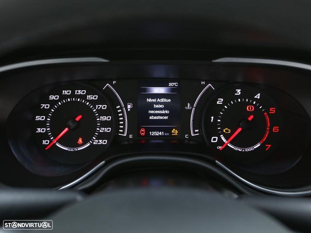 Fiat Tipo Station Wagon 1.3 M-Jet Lounge - 13