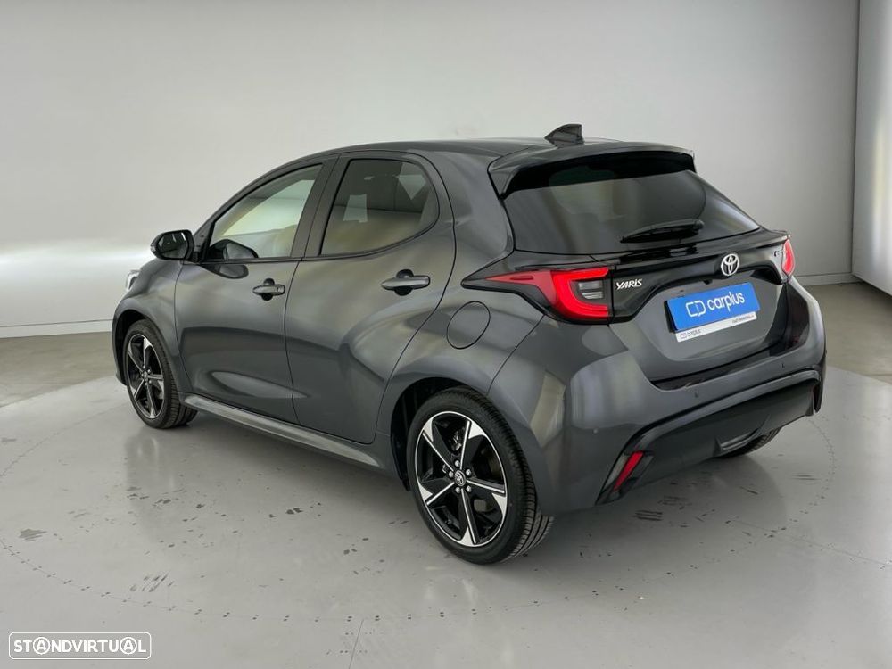 Toyota Yaris 1.5 HDF Luxury - 24