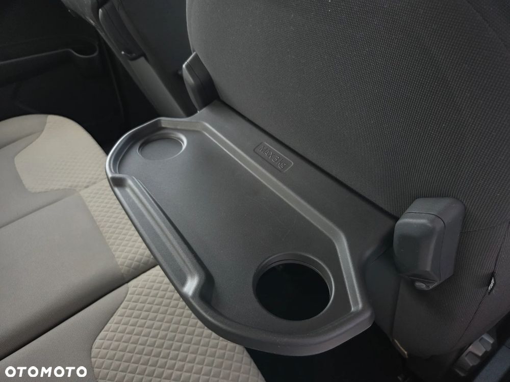 Ford Tourneo Courier 1.5 TDCi Ambiente - 11