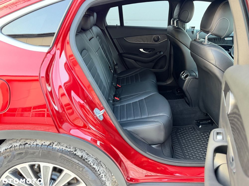 Mercedes-Benz GLC 250 4Matic 9G-TRONIC Exclusive - 21