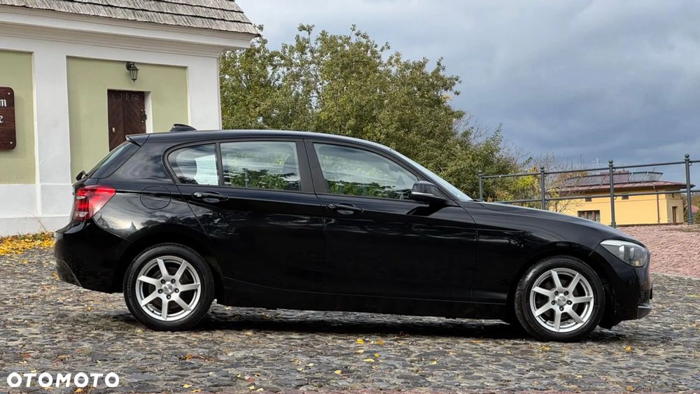 BMW Seria 1 114i - 13