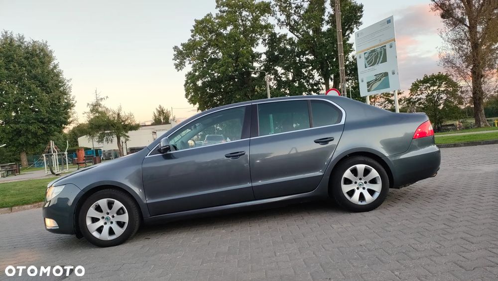 Skoda Superb 1,9 TDI Comfort - 2