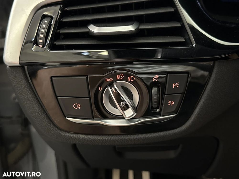 BMW Seria 5 530e Aut. - 16