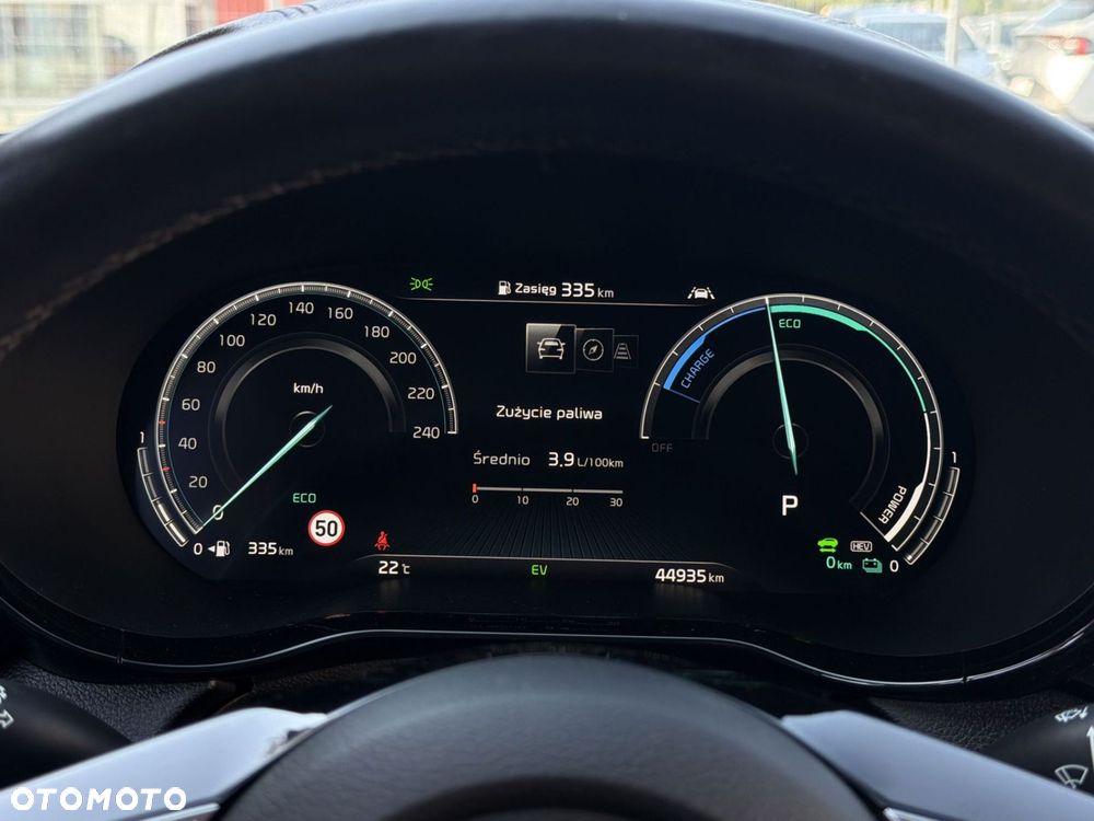 Kia Ceed 1.6 GDI PHEV L Business Line DCT - 17