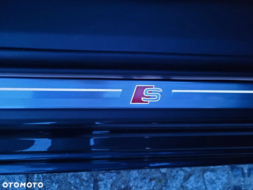 Audi A6 Avant 40 TDI S tronic S line - 8