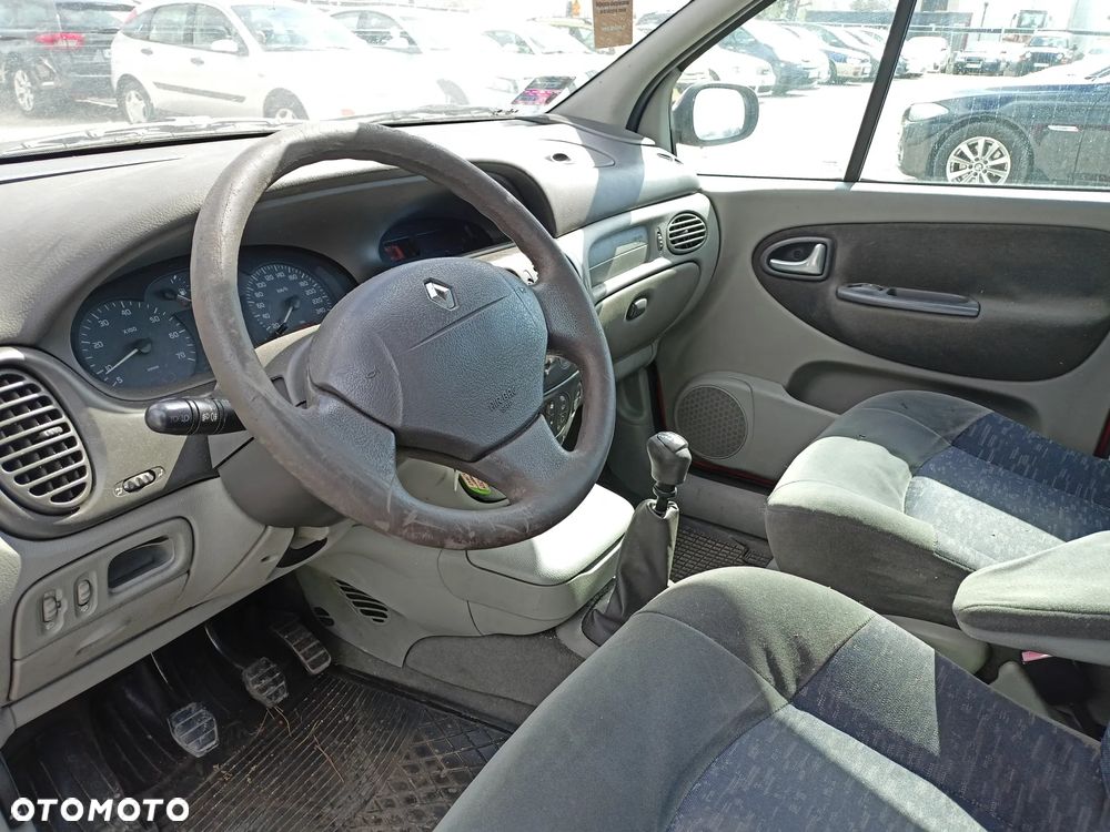 Renault Scenic - 7