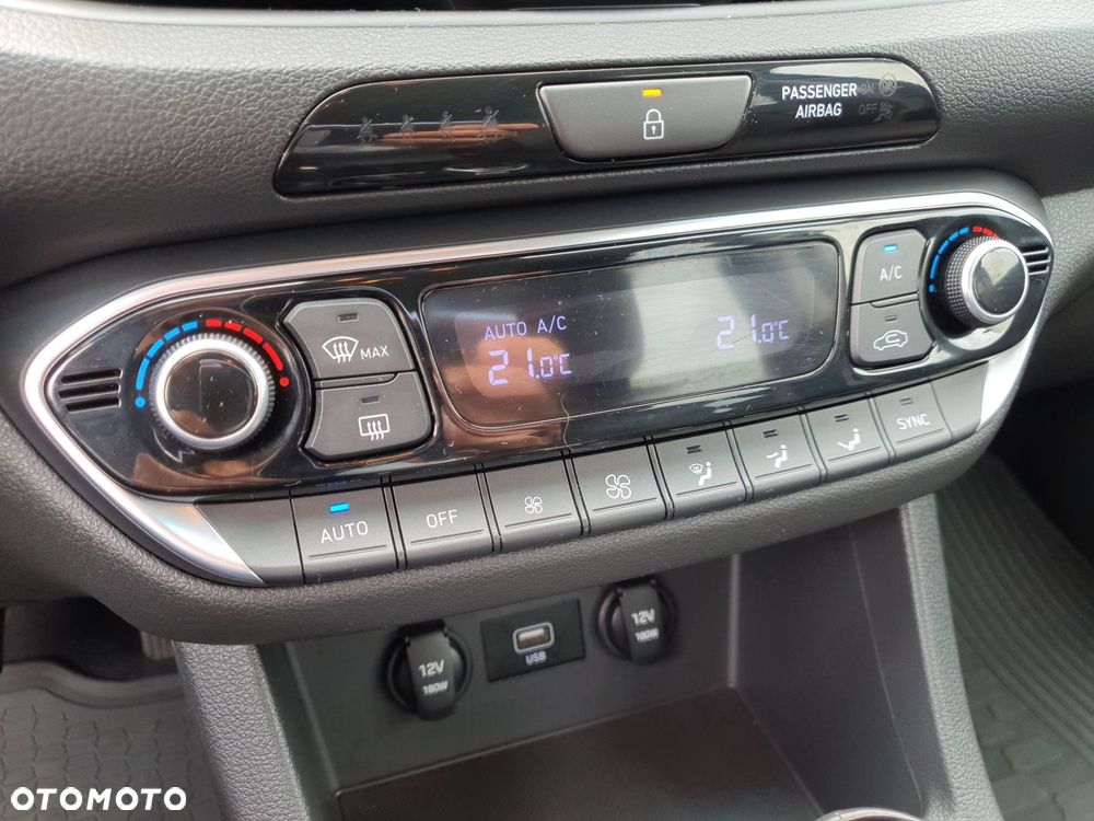 Hyundai i30 1.0 T-GDI Smart DCT - 16