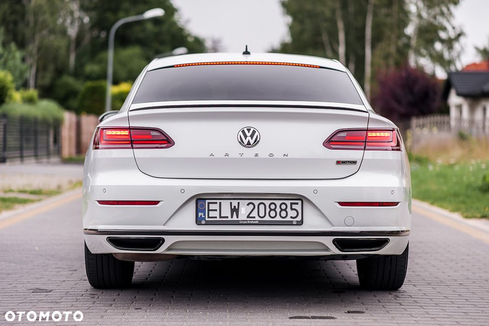 Volkswagen Arteon 2.0 TDI Bi-Turbo SCR 4Mot R-Line DSG - 14